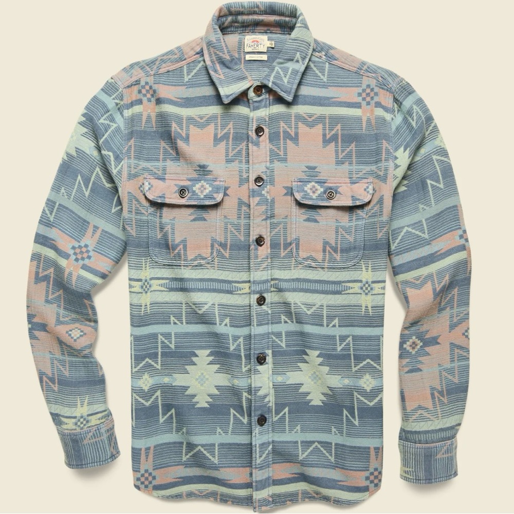 FAHERTY brand organic cotton men’s button up shirt